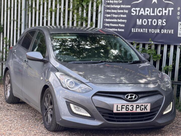 Hyundai I30 1.4 CRDi Classic Euro 5 5dr Hyundai I30 1.4 CRDi Classic Euro 5 5dr