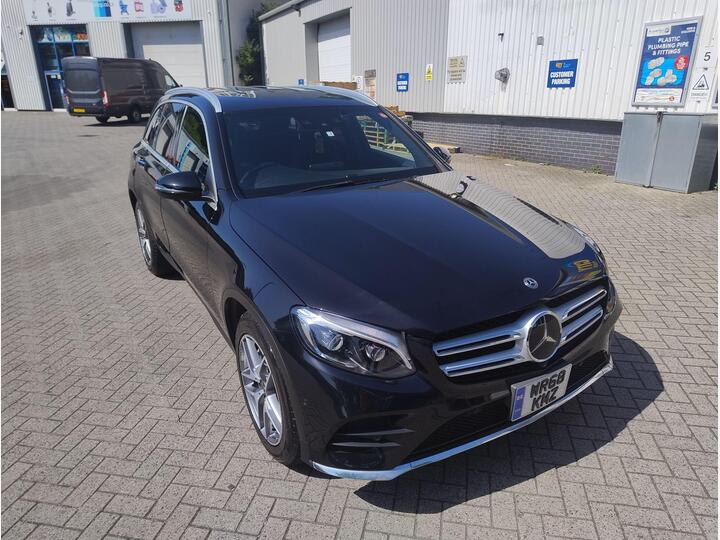 Mercedes-Benz GLC 2.0 GLC250 AMG Line (Premium) G-Tronic 4MATIC Euro 6 (s/s) 5dr Mercedes-Benz GLC 2.0 GLC250 AMG Line (Premium) G-Tronic 4MATIC Euro 6 (s/s) 5dr