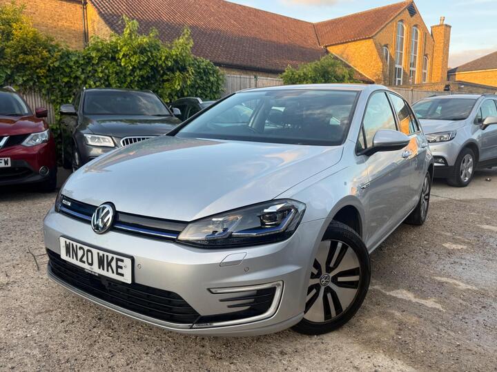 Volkswagen E-Golf 35.8kWh E-Golf Auto 5dr