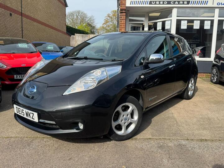 Nissan LEAF 24kWh Acenta Auto 5dr