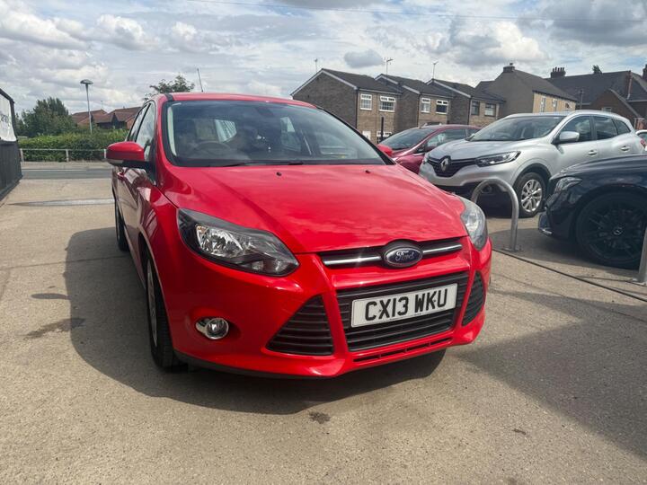 Ford Focus 1.6 TDCi Zetec Euro 5 (s/s) 5dr