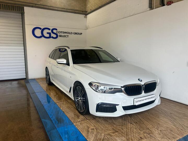 BMW 5 Series 3.0 540i GPF M Sport Touring Auto XDrive Euro 6 (s/s) 5dr BMW 5 Series 3.0 540i GPF M Sport Touring Auto XDrive Euro 6 (s/s) 5dr