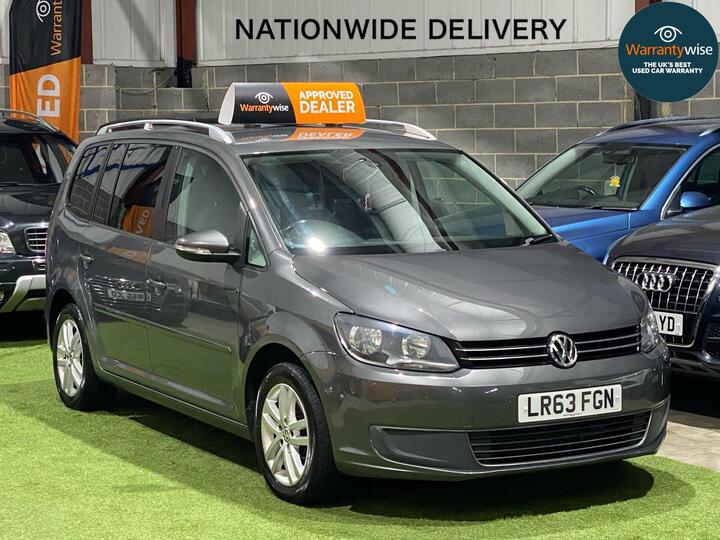 Volkswagen Touran 1.6 TDI BlueMotion Tech SE DSG Euro 5 (s/s) 5dr Volkswagen Touran 1.6 TDI BlueMotion Tech SE DSG Euro 5 (s/s) 5dr