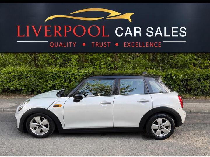MINI Hatch 1.5 Cooper Euro 6 (s/s) 5dr
