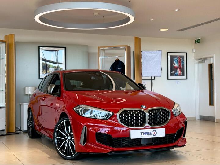 BMW 1 Series 2.0 M135i Auto XDrive Euro 6 (s/s) 5dr BMW 1 Series 2.0 M135i Auto XDrive Euro 6 (s/s) 5dr