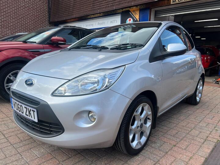 Ford Ka 1.2 Titanium Euro 4 3dr