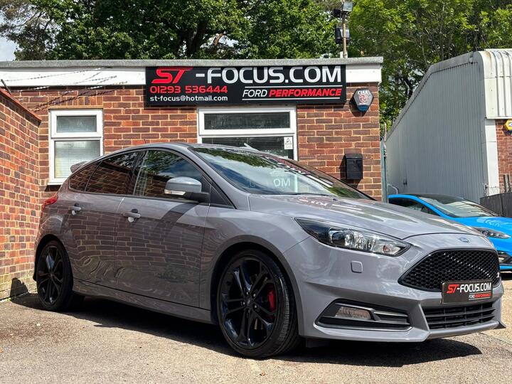 Ford Focus 2.0T EcoBoost ST-3 Euro 6 (s/s) 5dr