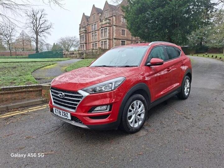 Hyundai TUCSON 1.6 T-GDi SE Nav Euro 6 (s/s) 5dr Hyundai TUCSON 1.6 T-GDi SE Nav Euro 6 (s/s) 5dr