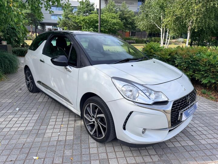 DS AUTOMOBILES DS 3 1.2 PureTech Connected Chic Euro 6 3dr