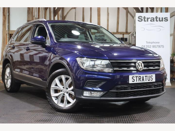 Volkswagen Tiguan 2.0 TDI BlueMotion Tech SE Navigation DSG 4Motion Euro 6 (s/s) 5dr