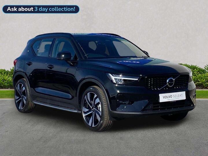 Volvo XC40 2.0 B4 MHEV Plus Dark DCT Auto Euro 6 (s/s) 5dr