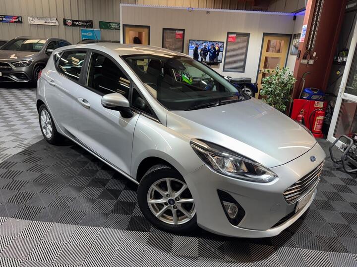 Ford Fiesta 1.0T EcoBoost Zetec Euro 6 (s/s) 5dr