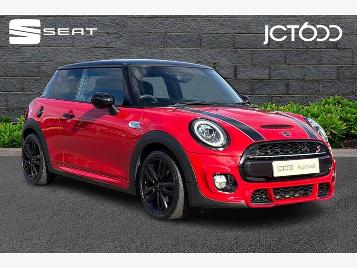 MINI Hatch 2.0 Cooper S Sport Steptronic Euro 6 (s/s) 3dr