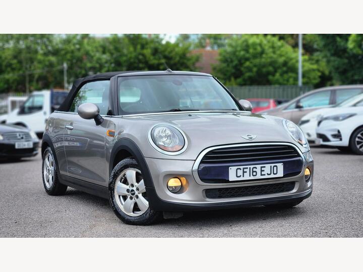 MINI Convertible 1.5 Cooper Euro 6 (s/s) 2dr