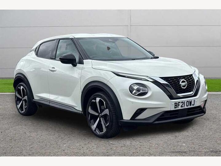 Nissan Juke 1.0 DIG-T Tekna Euro 6 (s/s) 5dr Nissan Juke 1.0 DIG-T Tekna Euro 6 (s/s) 5dr