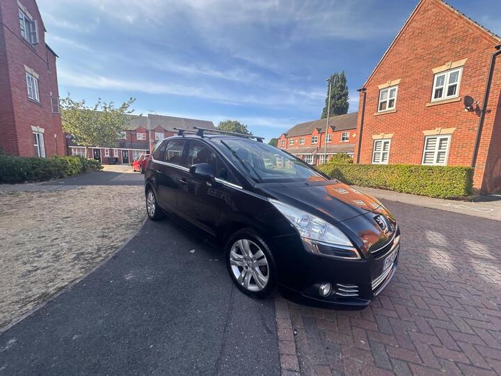 Peugeot 5008 1.6 HDi Active Euro 5 5dr