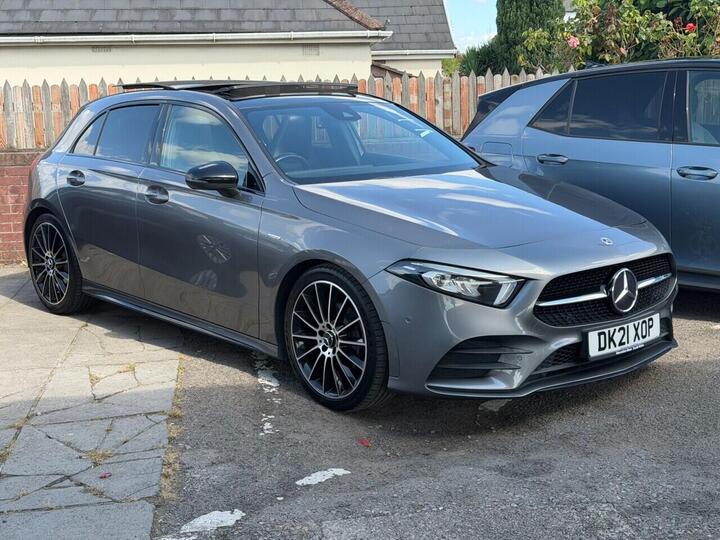 Mercedes-Benz A CLASS 2.0 A200d Exclusive Edition 8G-DCT Euro 6 (s/s) 5dr