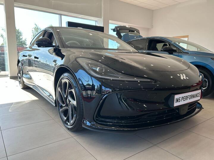 MG MG IM5 100kWh Performance Saloon Auto 4WD 5dr