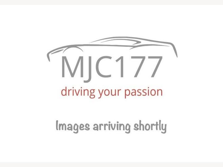 Toyota Yaris 1.33 Dual VVT-i TR Euro 5 5dr Toyota Yaris 1.33 Dual VVT-i TR Euro 5 5dr