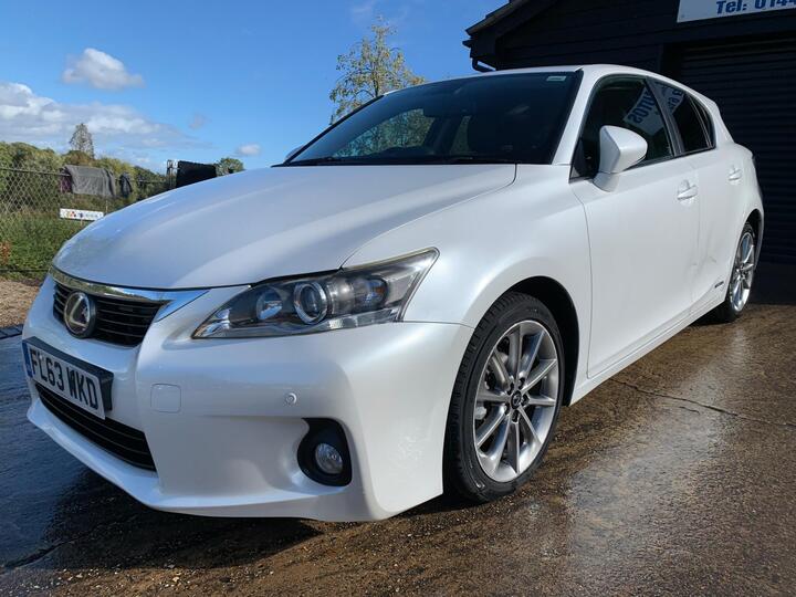 Lexus CT 1.8 200h Advance CVT Euro 5 (s/s) 5dr