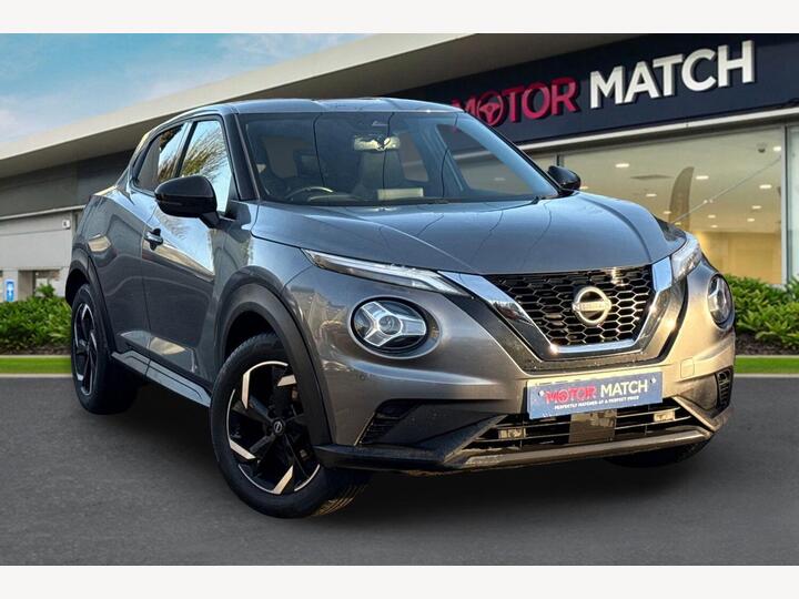 Nissan Juke 1.0 DIG-T N-Connecta Euro 6 (s/s) 5dr