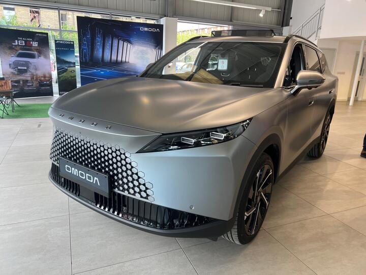 OMODA 7 1.5T SHS 18.4kWh Noble DHT1 Euro 6 (s/s) 5dr