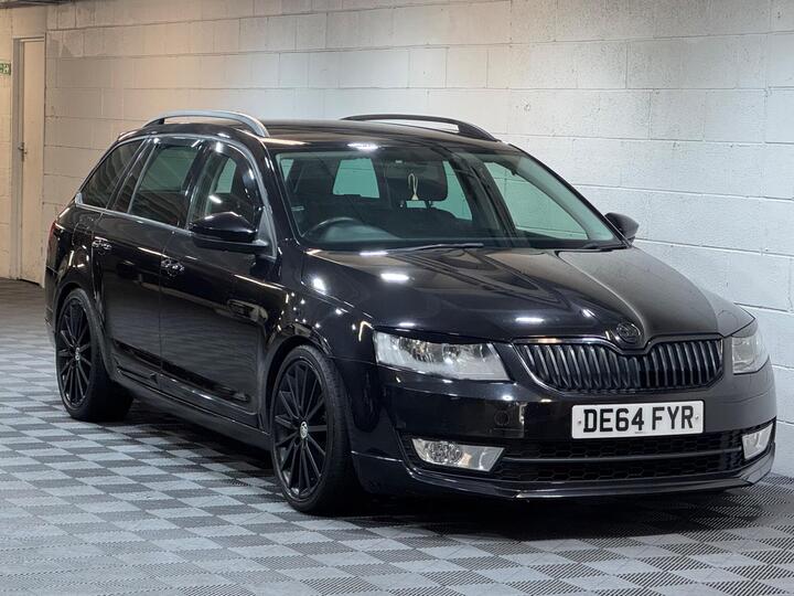 Skoda Octavia 1.6 TDI Black Edition Euro 5 (s/s) 5dr