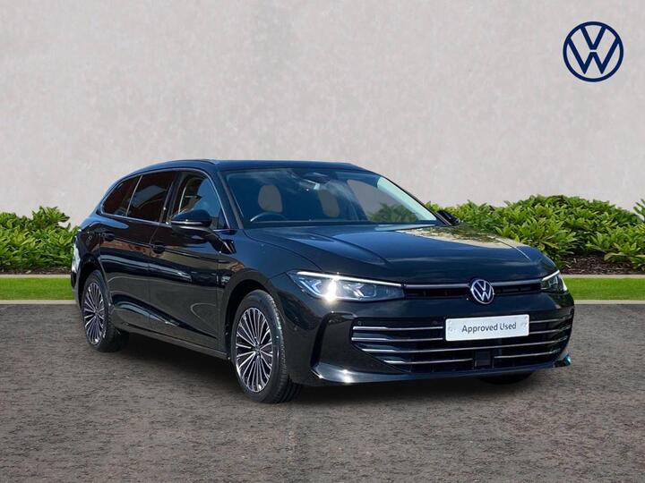 Volkswagen Passat 1.5 ETSI MHEV Elegance DSG Euro 6 (s/s) 5dr