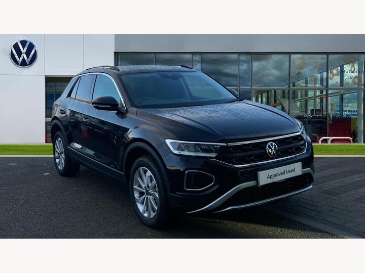 Volkswagen T-Roc 1.5 TSI Match DSG Euro 6 (s/s) 5dr Volkswagen T-Roc 1.5 TSI Match DSG Euro 6 (s/s) 5dr