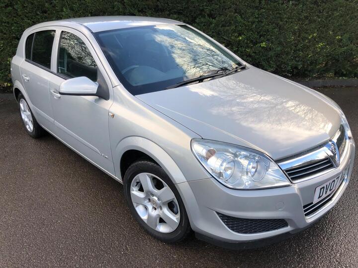 Vauxhall Astra 1.4i 16v Club 5dr