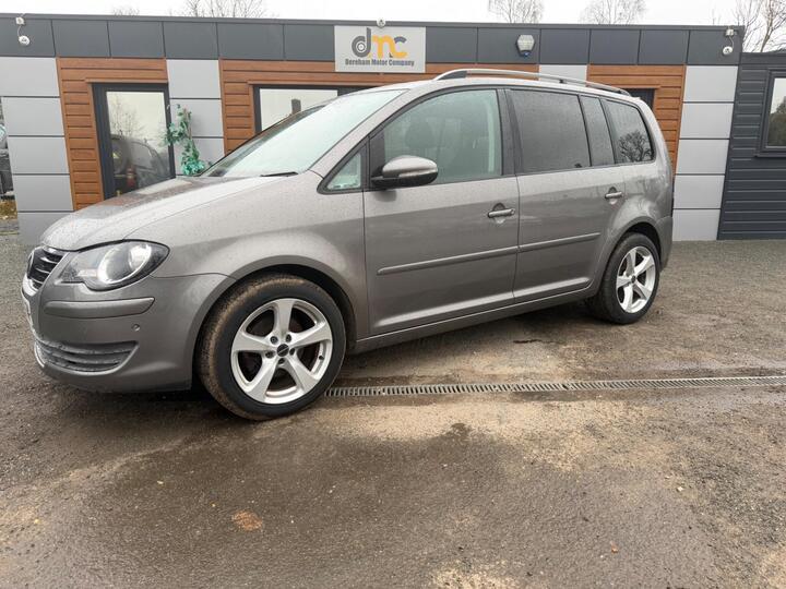 Volkswagen Touran 1.9 TDI Match 5dr (7 Seats) Volkswagen Touran 1.9 TDI Match 5dr (7 Seats)