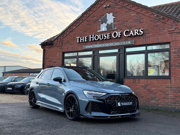 Audi RS3 2.5 TFSI Carbon Vorsprung Sportback S Tronic Quattro Euro 6 (s/s) 5dr