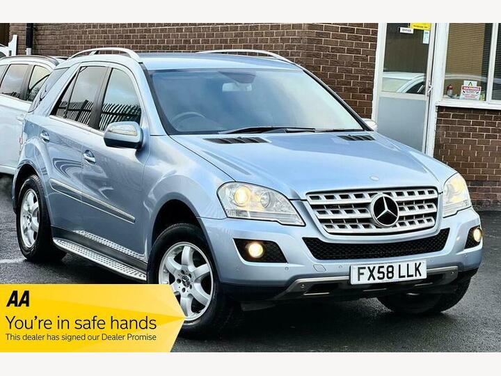 Mercedes-Benz M Class 3.0 ML320 CDI V6 Sport Tiptronic 4WD Euro 4 5dr