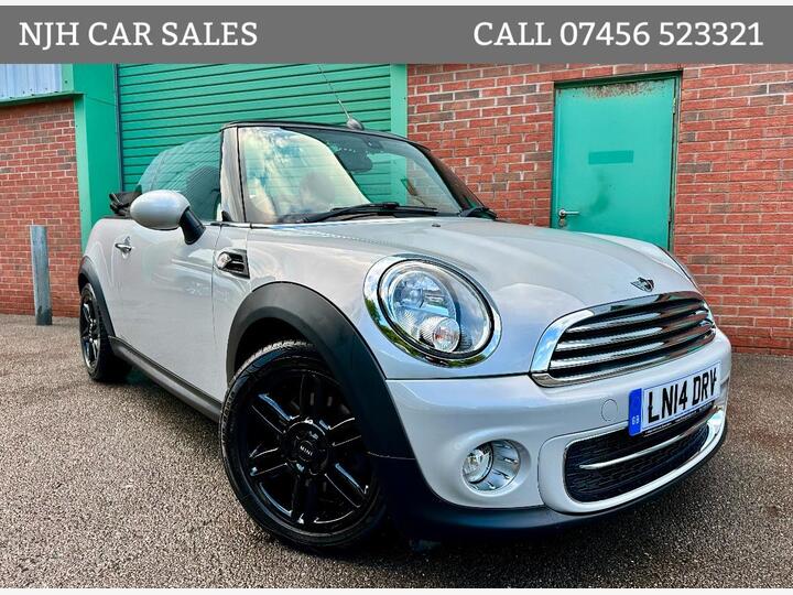 MINI Convertible 2.0 Cooper D Auto Euro 5 2dr MINI Convertible 2.0 Cooper D Auto Euro 5 2dr