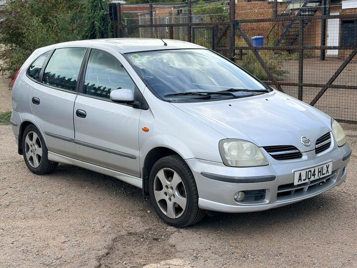 Nissan Almera Tino 1.8 SE 5dr
