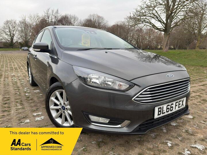 Ford Focus 1.0T EcoBoost Titanium Euro 6 (s/s) 5dr