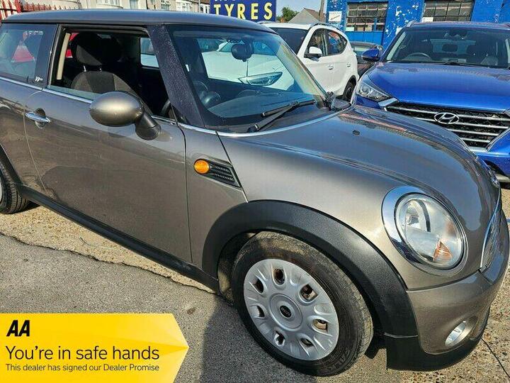 MINI Hatch 1.6 First Euro 5 3dr