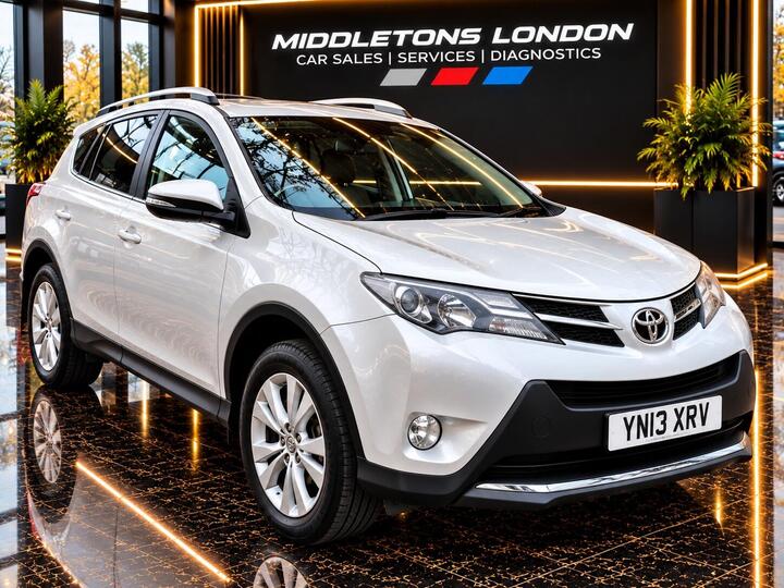 Toyota RAV4 2.2 D-CAT Invincible Auto 4WD Euro 5 5dr
