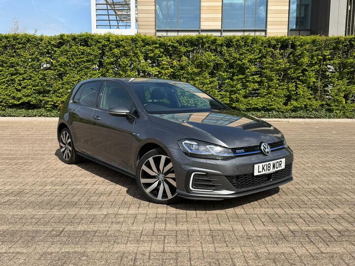 Volkswagen Golf 1.4 TSI 8.7kWh GTE Advance DSG Euro 6 (s/s) 5dr