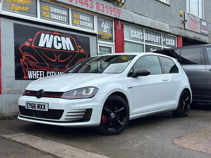 Volkswagen Golf 2.0 TSI BlueMotion Tech GTI Performance Euro 6 (s/s) 3dr