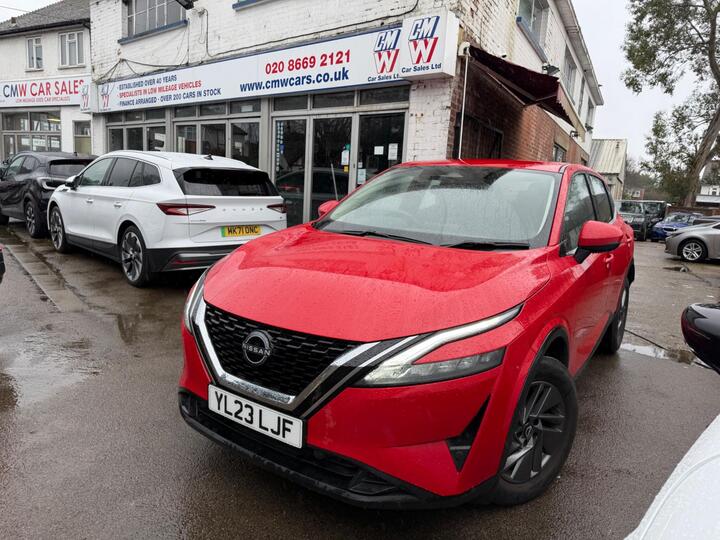 Nissan Qashqai 1.3 DIG-T MHEV Acenta Premium XTRON Euro 6 (s/s) 5dr