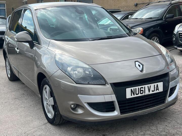 Renault Scenic 1.6 VVT Dynamique TomTom Euro 5 5dr