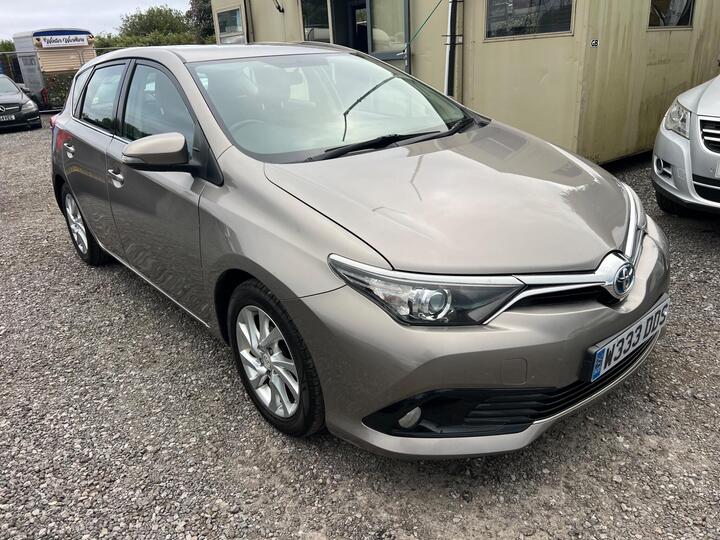 Toyota Auris 1.6 D-4D Business Edition Euro 6 (s/s) 5dr