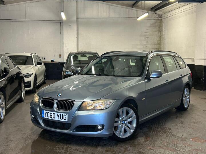 BMW 3 Series 3.0 330d SE Touring Steptronic Euro 5 5dr