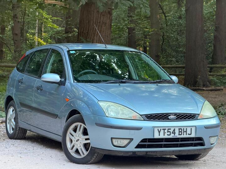 Ford Focus 1.6i 16v Zetec 5dr