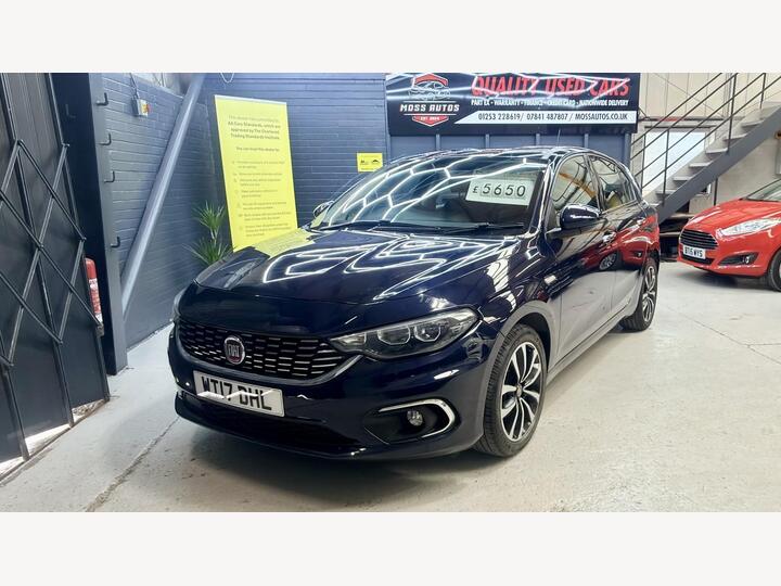 Fiat TIPO 1.4 MPI Lounge Euro 6 5dr