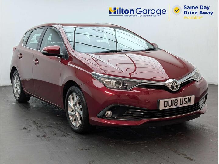 Toyota AURIS 1.2 VVT-i Icon Tech Euro 6 (s/s) 5dr