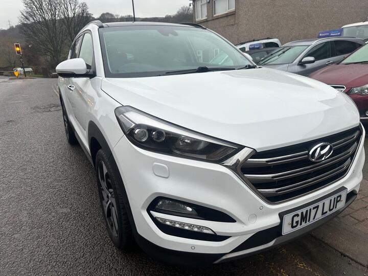 Hyundai TUCSON 1.7 CRDi Blue Drive Premium SE DCT Euro 6 (s/s) 5dr