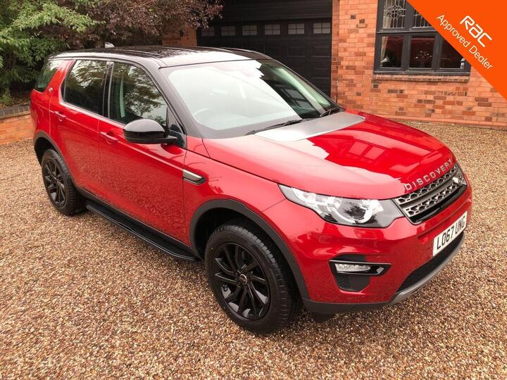 Land Rover Discovery Sport 2.0 Si4 SE Tech Auto 4WD Euro 6 (s/s) 5dr Land Rover Discovery Sport 2.0 Si4 SE Tech Auto 4WD Euro 6 (s/s) 5dr
