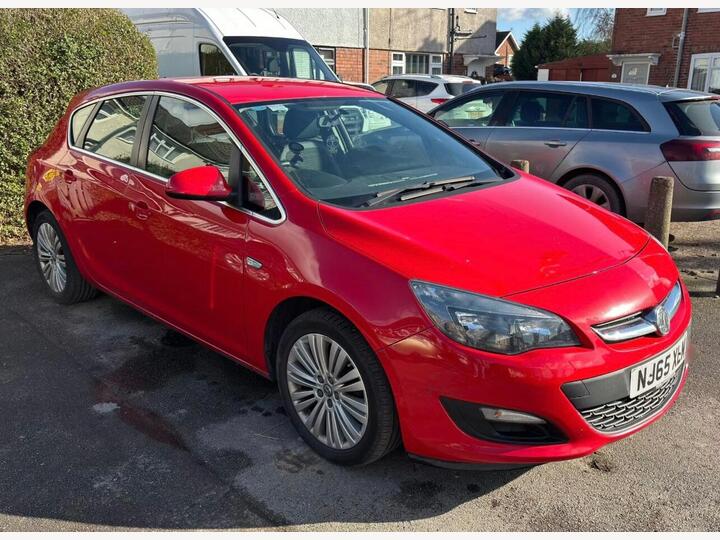 Vauxhall Astra 1.6i Excite Euro 6 5dr Vauxhall Astra 1.6i Excite Euro 6 5dr